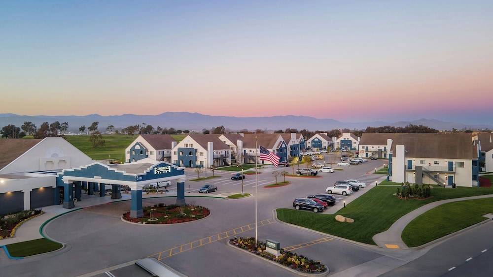 Staybridge Suites Oxnard - River Ridge by IHG 1
