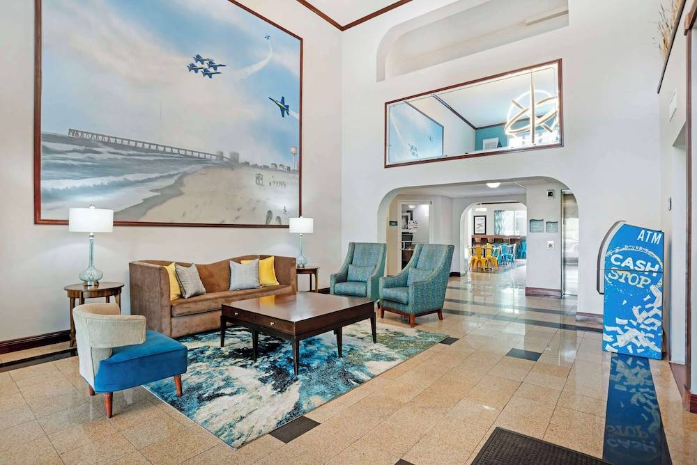 Best Western Plus Blue Angel Inn 2