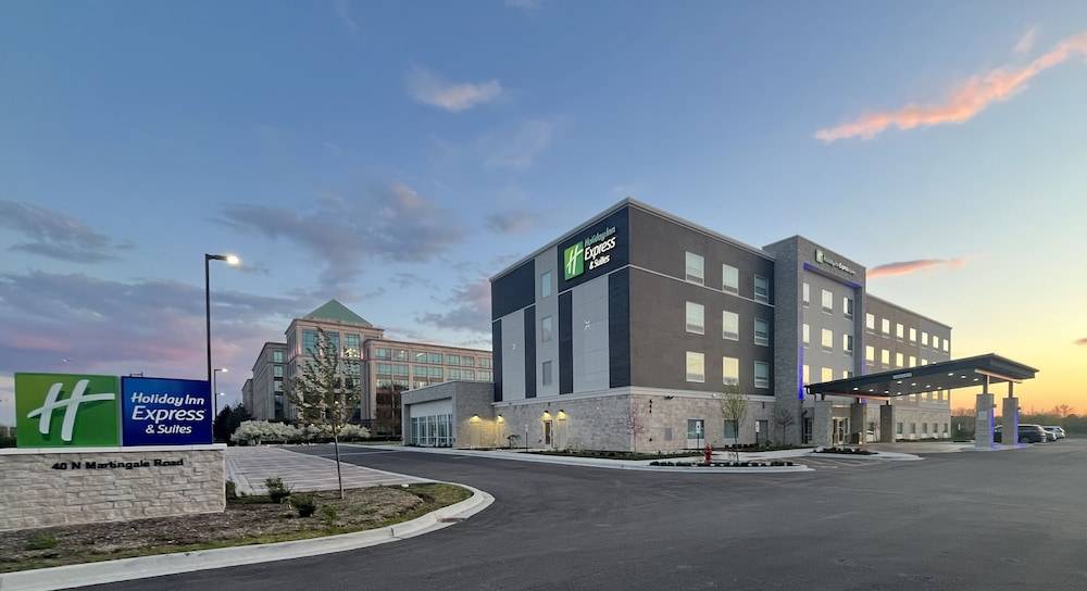 Holiday Inn Express & Suites CHICAGO SCHAUMBURG by IHG 1