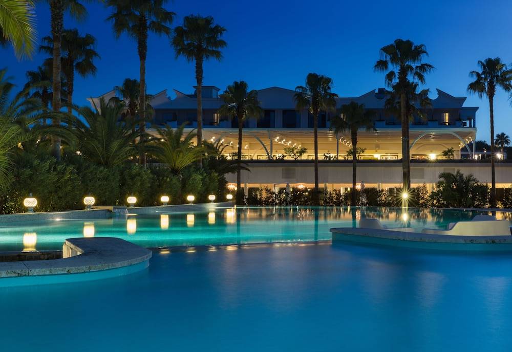 Savoy Hotel & Spa - Preferred Hotels & Resorts 1