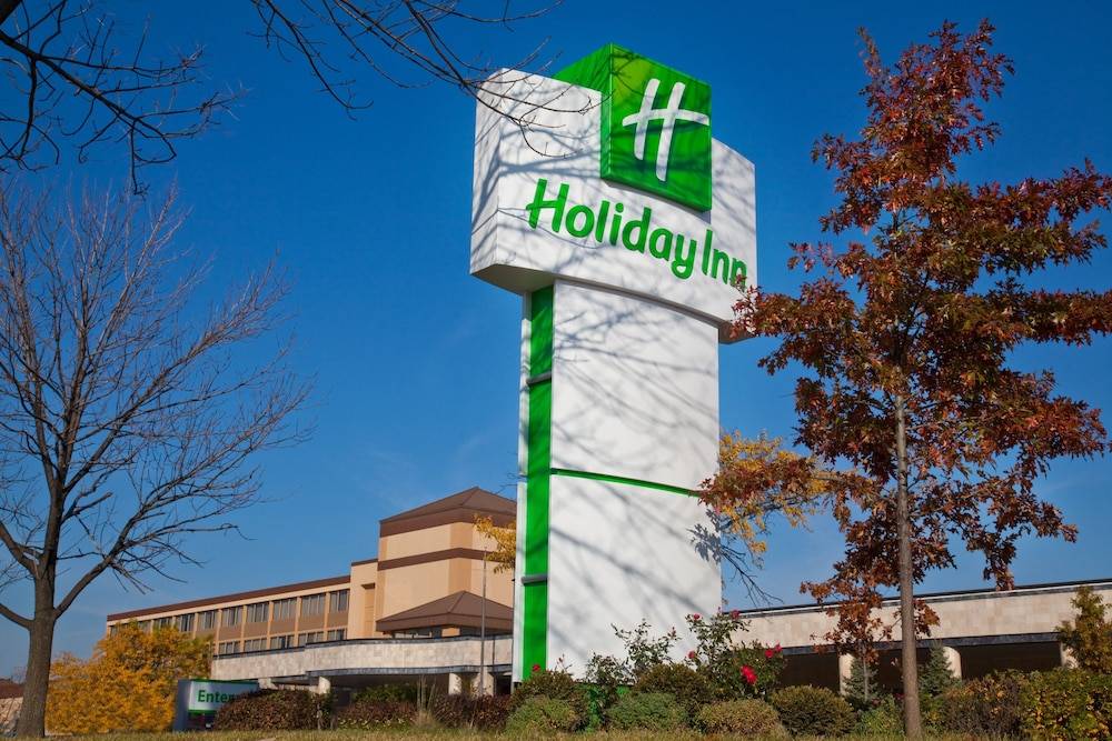 Holiday Inn & Suites CHICAGO NORTH SHORE (SKOKIE) by IHG 1