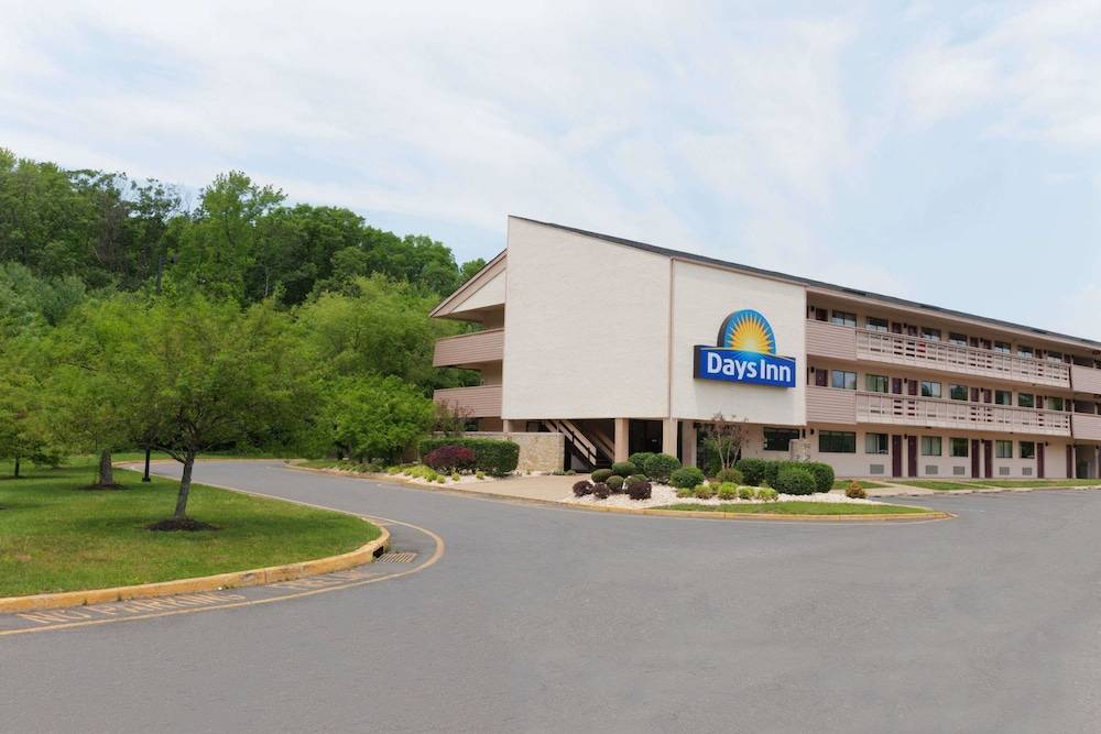 Days Inn by Wyndham Monmouth Junction-S Brunswick-Princeton 1