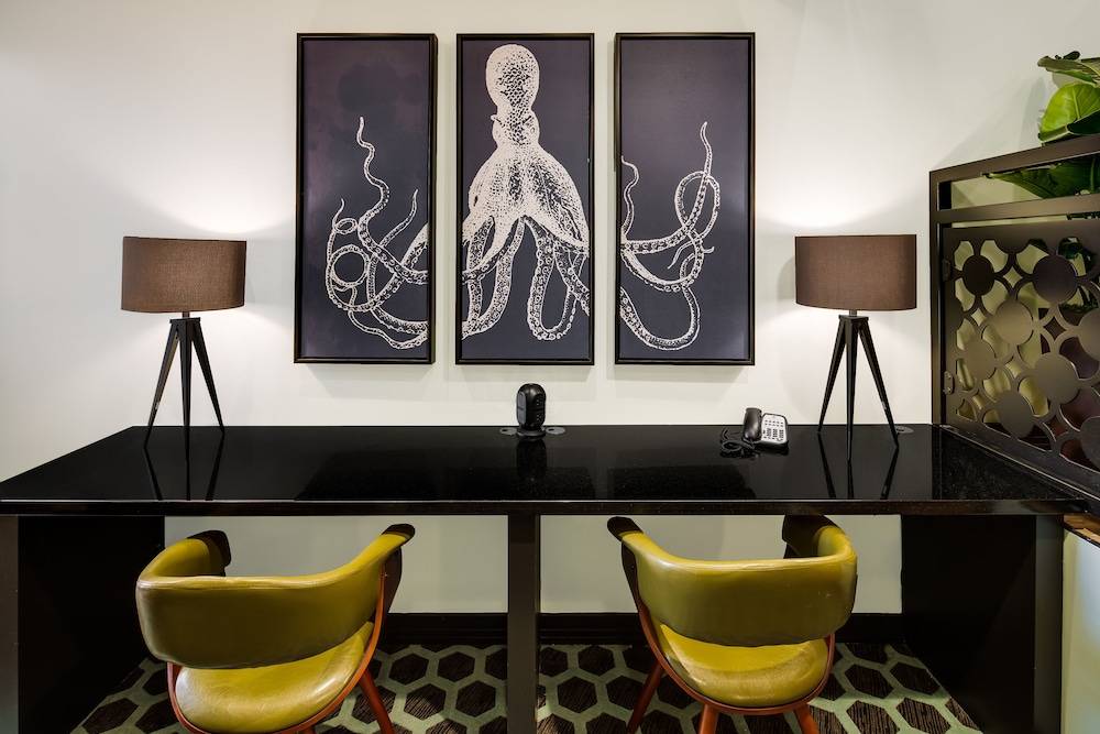 Cormorant Boutique Hotel 2
