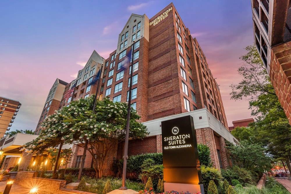 Sheraton Suites Old Town Alexandria 1