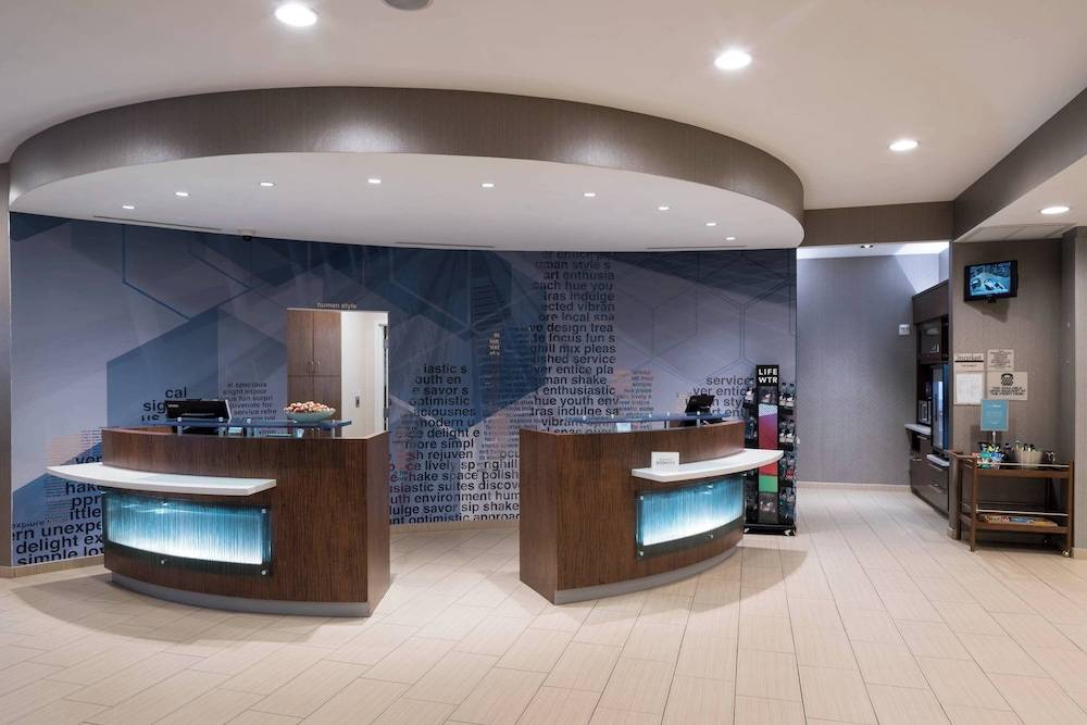 SpringHill Suites Alexandria Southwest 2