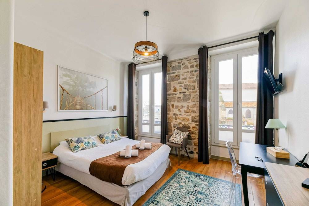 Hotel Cote Basque 1