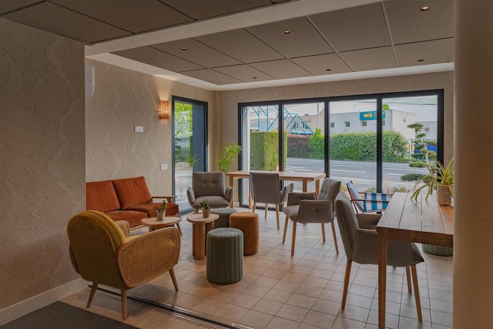 Sure Hotel by Best Western Nantes Saint-Herblain 2