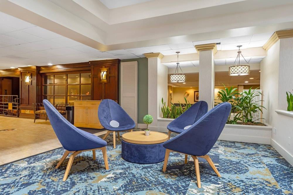 Radisson Hotel Philadelphia Northeast 2
