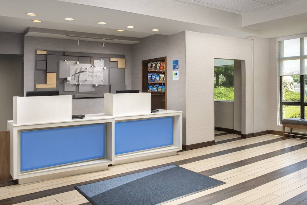 Holiday Inn Express BOSTON - SAUGUS by IHG 2