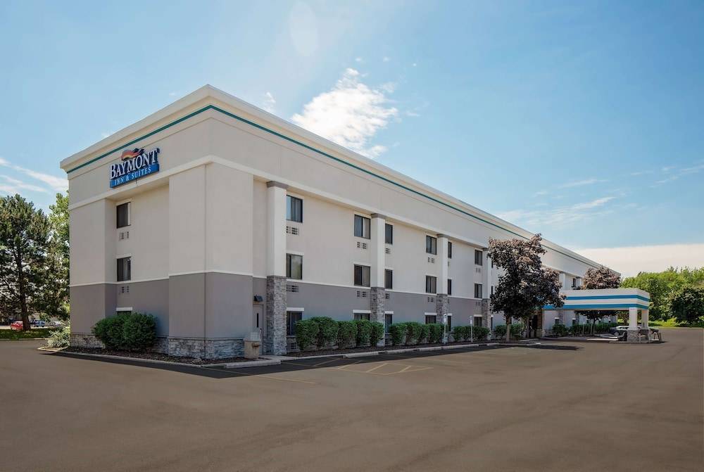 Baymont by Wyndham Detroit Airport/Romulus 1