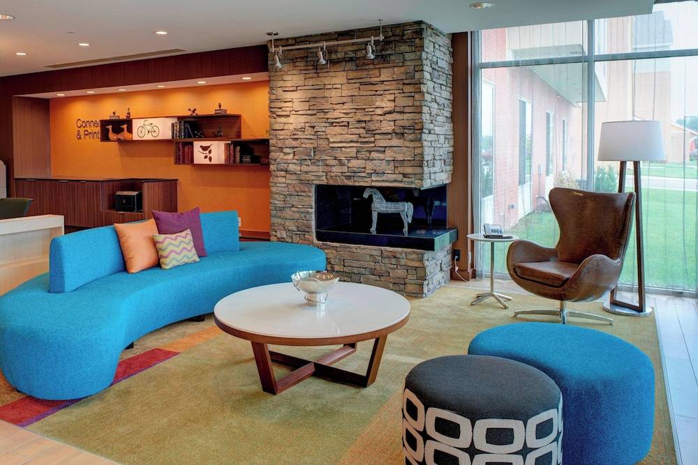 Fairfield Inn & Suites by Marriott Detroit Troy 1