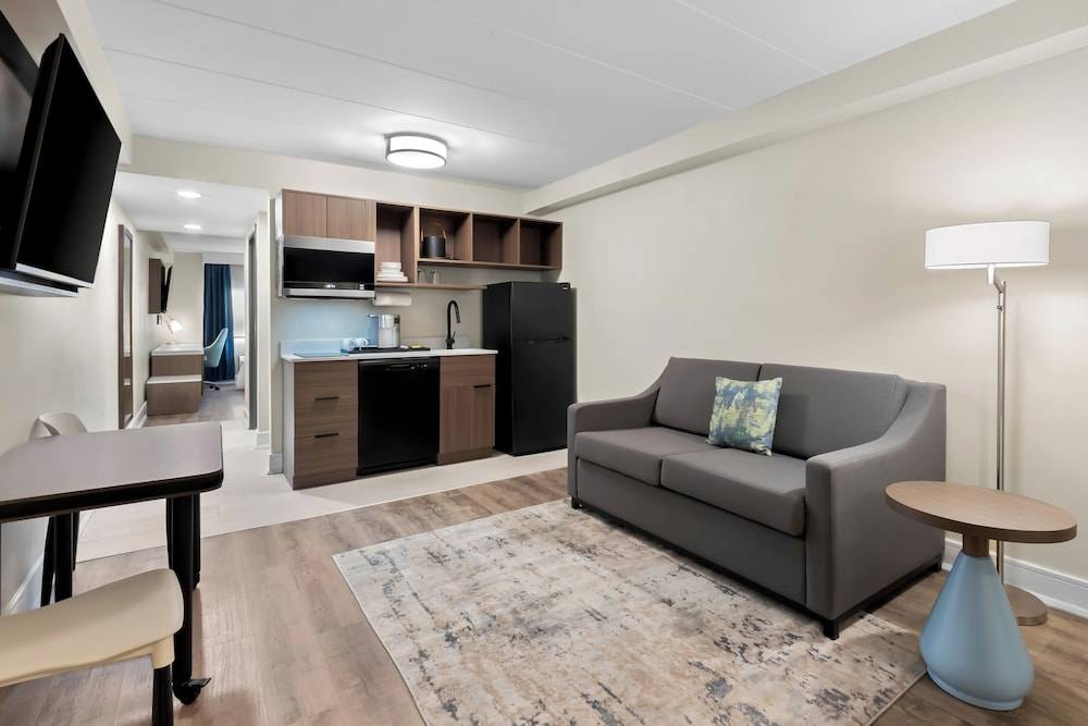 Latitude Suites Tinton Falls, part of Unscripted by Hyatt 1