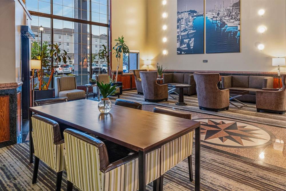 Best Western Providence Warwick Airport Inn 2