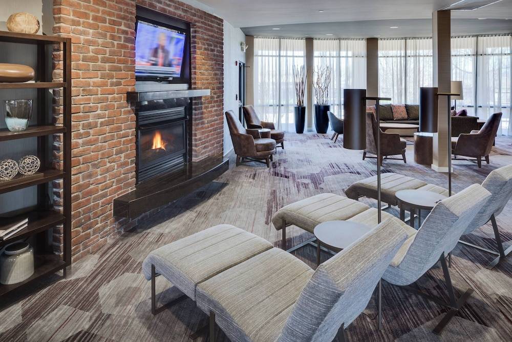 Courtyard by Marriott Providence Warwick 2