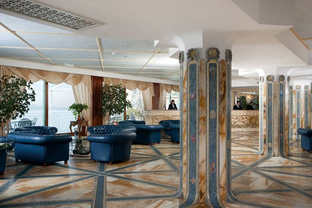 Alimuri Bay Resort 2
