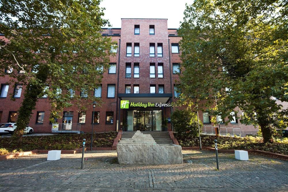 Holiday Inn Express SAARBRÜCKEN by IHG 1