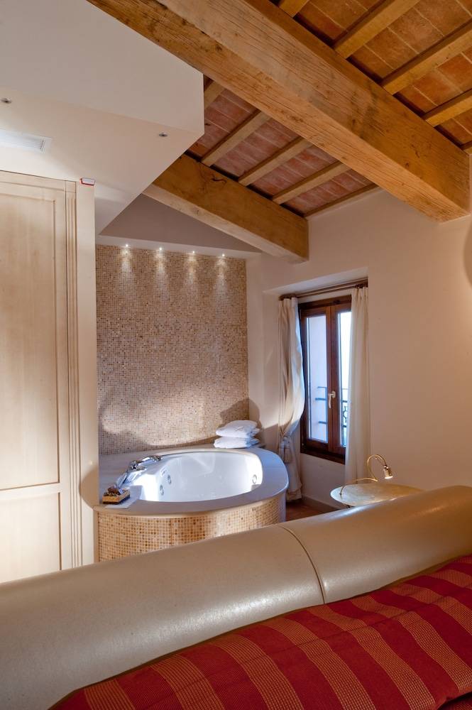 Oste del Castello Wellness & Bike Hotel 2