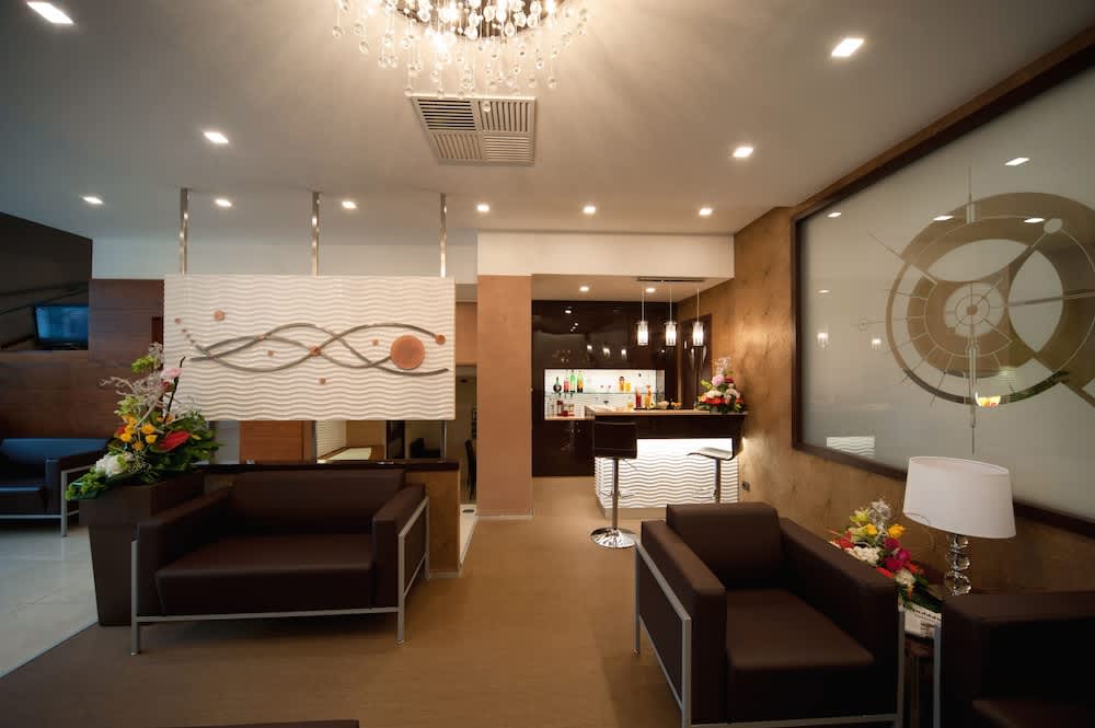 Magri's Hotel 2