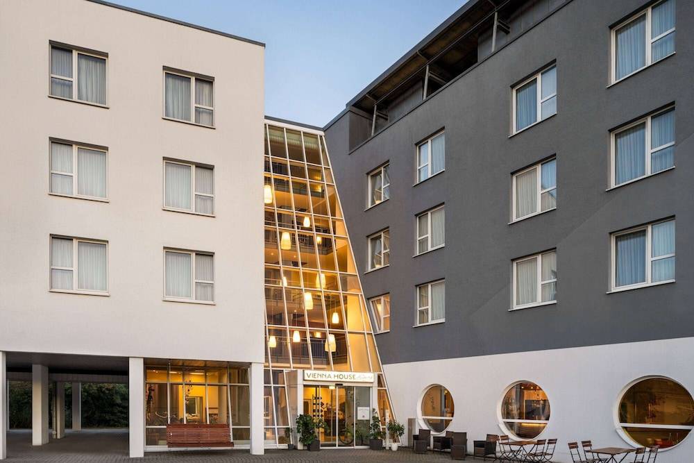 Vienna House Easy by Wyndham Landsberg 1