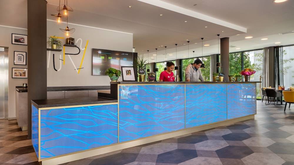 Holiday Inn - the niu, FURY ASCHHEIM MESSE by IHG 2