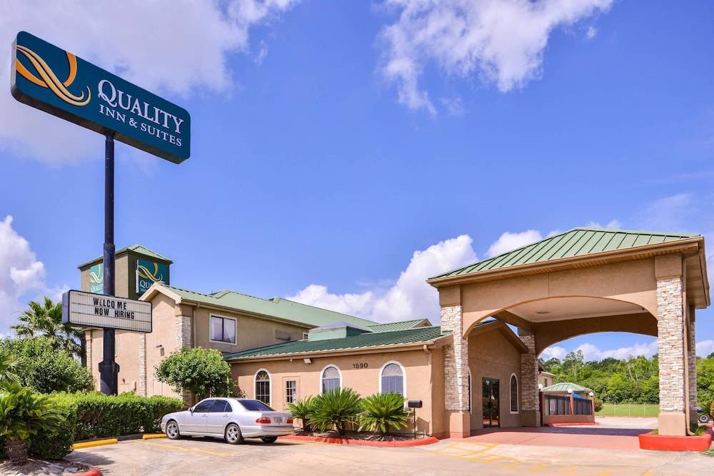 Quality Inn & Suites Beaumont 1