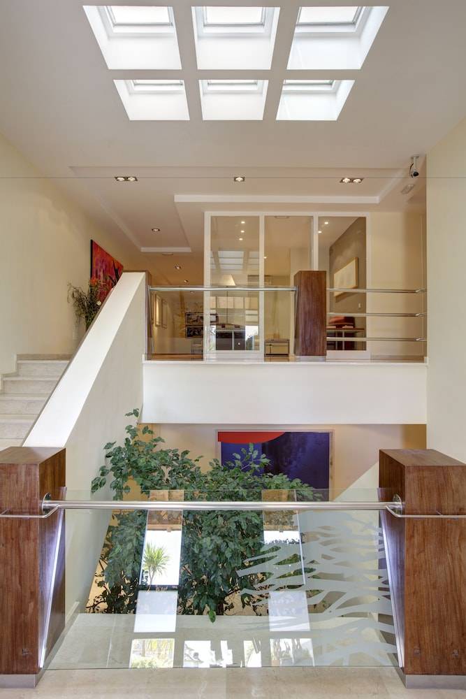 Elviria Hills Living 2