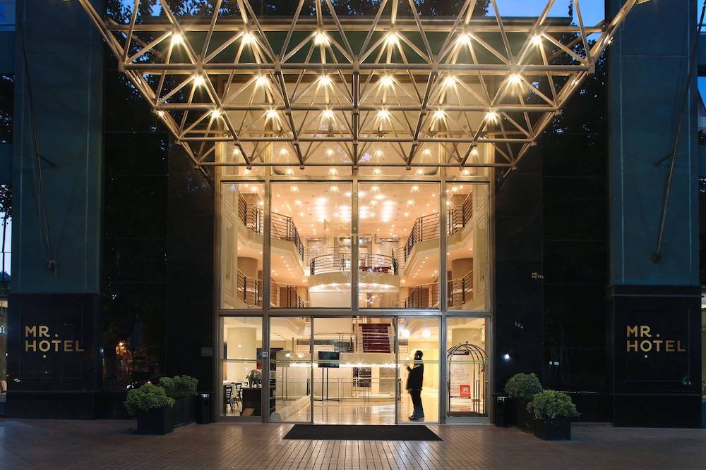 MR Hotel Providencia (ex Hotel Neruda) 1