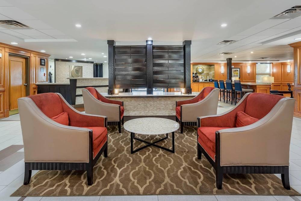 Comfort Inn & Suites Little Rock Airport 2