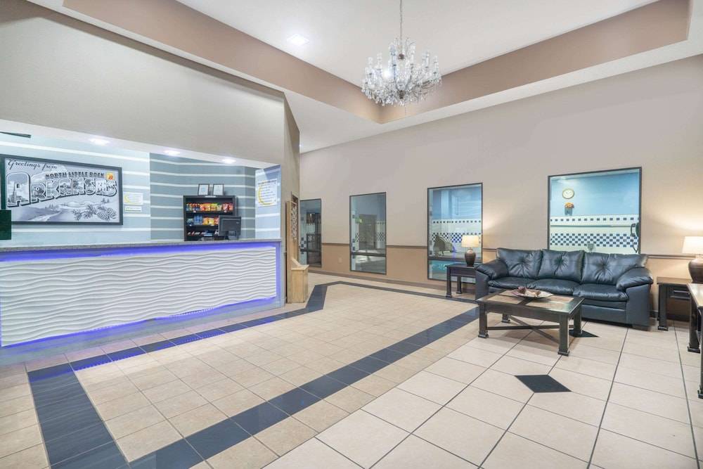 Super 8 by Wyndham North Little Rock/McCain 2