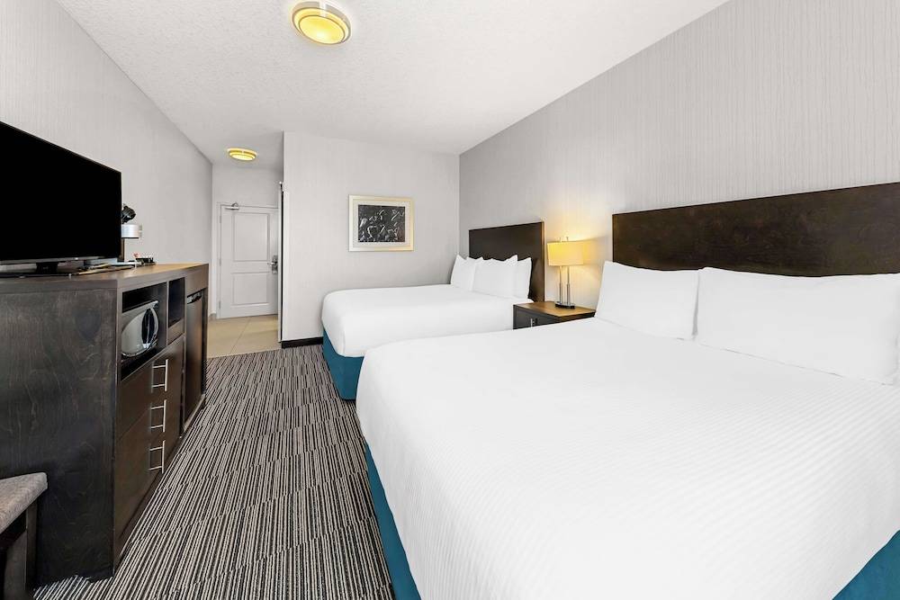 Best Western Plus Airdrie Gateway 1