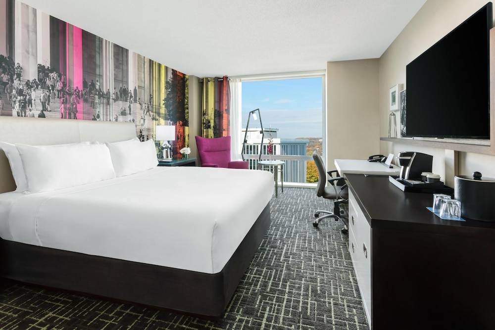 Hyatt Centric Arlington 1