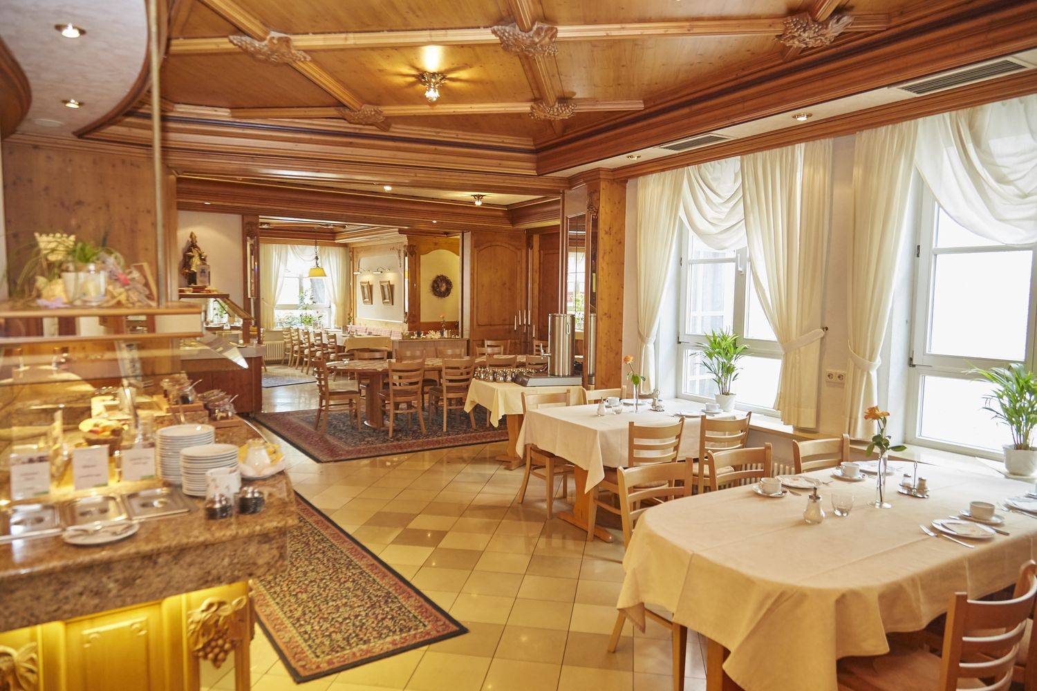 Flair Hotel Weinstube Lochner 1
