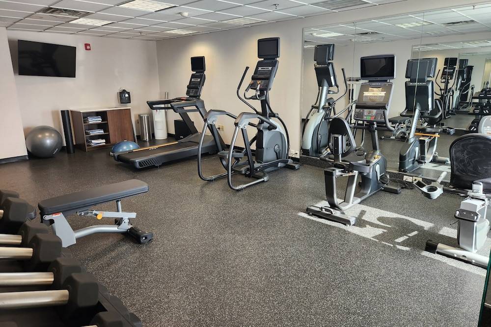 Holiday Inn Express PHILADELPHIA NE - BENSALEM by IHG 1