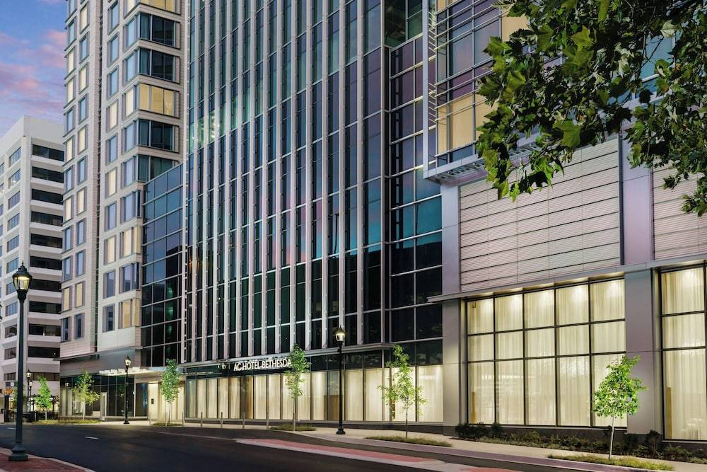 AC Hotel by Marriott Bethesda Downtown 1