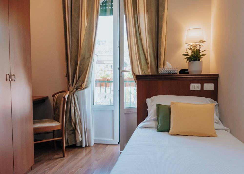 Hotel Flora 2