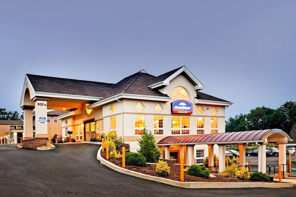 Howard Johnson by Wyndham Blackwood Near Philadelphia 1