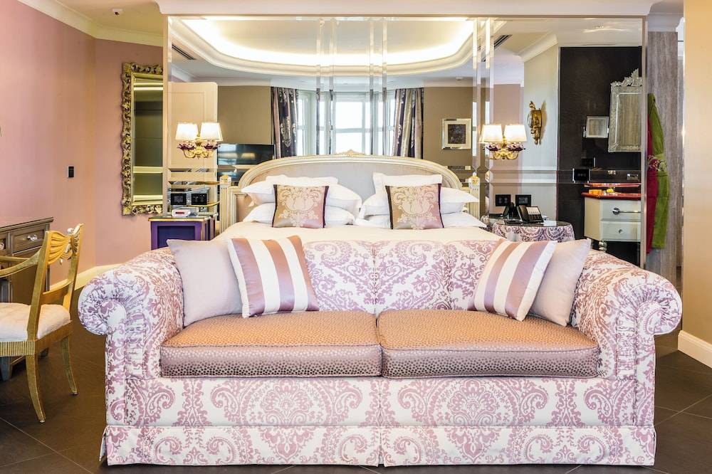 Villa e Palazzo Aminta - A Leading Hotel of The World 1