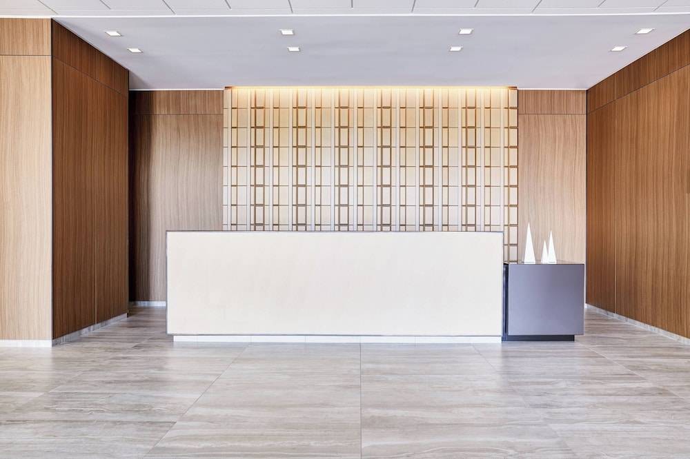 AC Hotel by Marriott Bloomington Mall of America 2