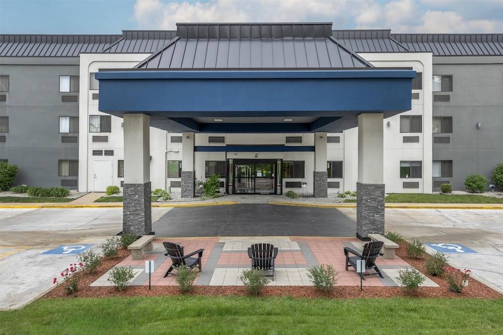 Best Western Bolingbrook Hotel 1