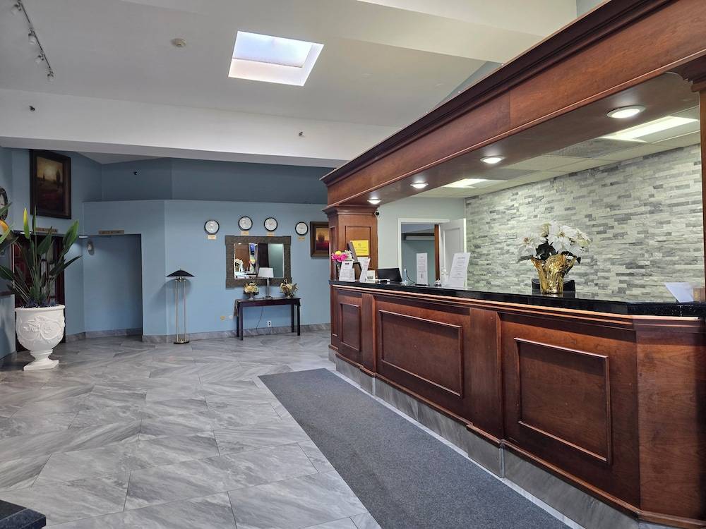 Town Inn 1