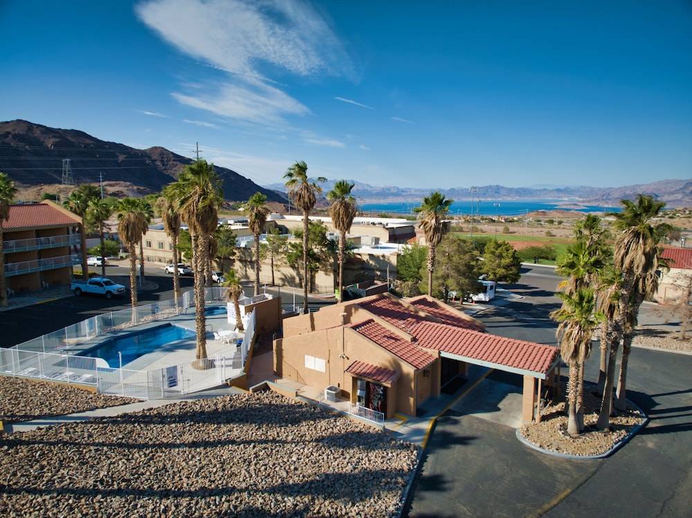 Lake Mead Inn 1
