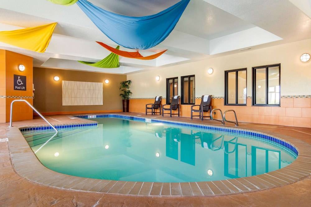 Comfort Inn & Suites Brighton Denver NE Medical Center 1