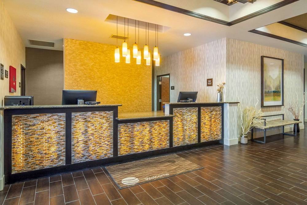 Comfort Inn & Suites Brighton Denver NE Medical Center 2