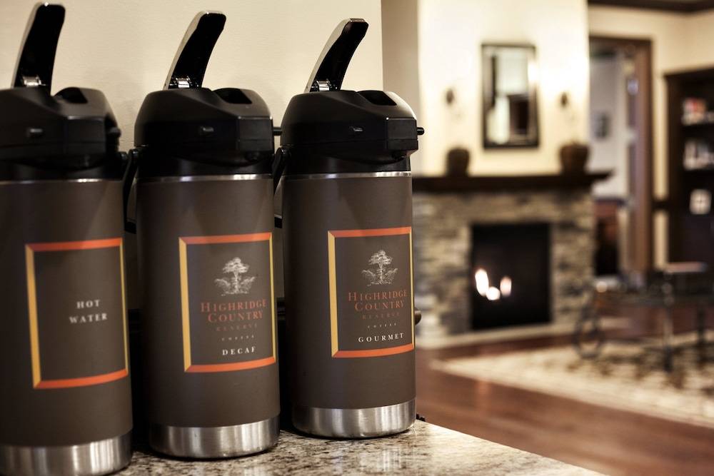 Country Inn & Suites by Radisson, Brockton (Boston), MA 2