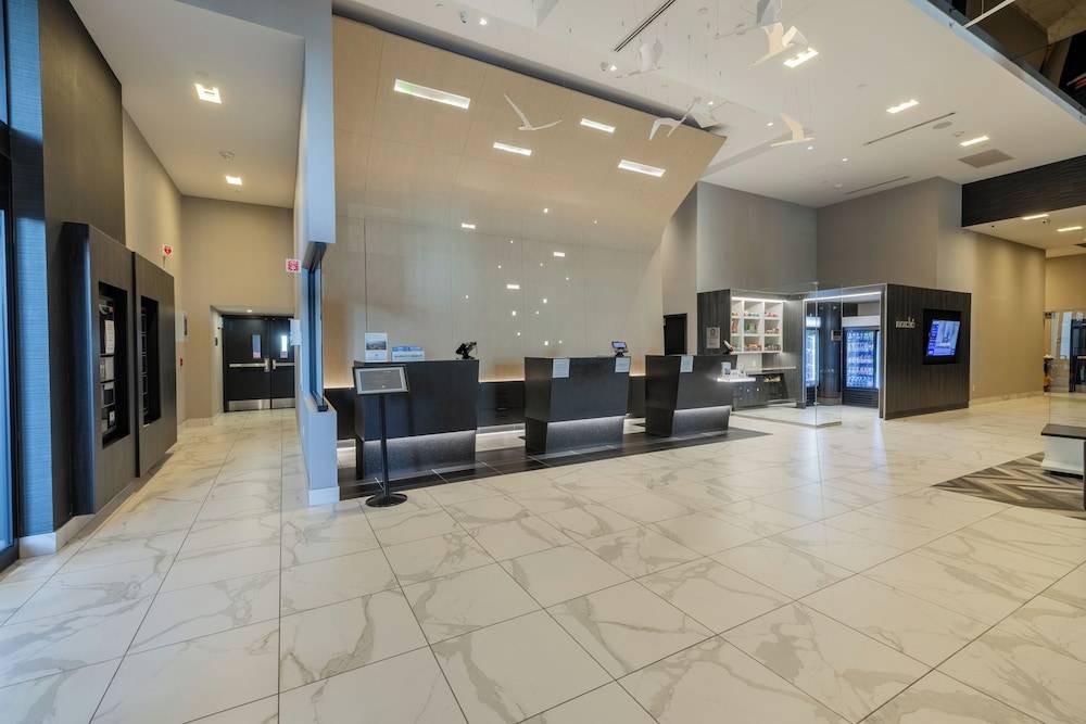Courtyard by Marriott Montreal Brossard 2