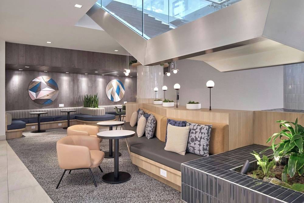 Element by Marriott Vancouver Metrotown 2