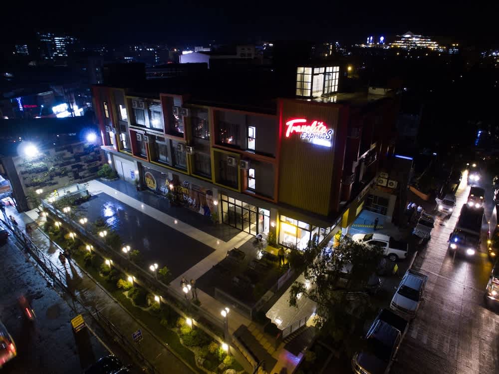 Travelite Express Hotel 1