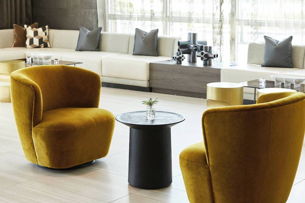 AC Hotel by Marriott Miami Airport West/Doral 2