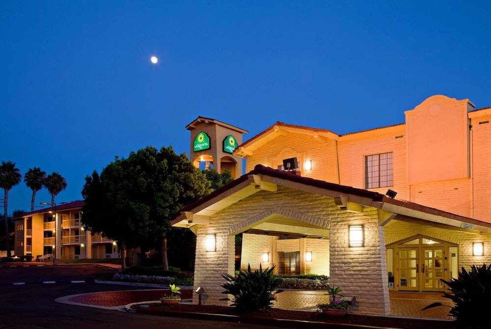 La Quinta Inn by Wyndham San Diego Chula Vista 1