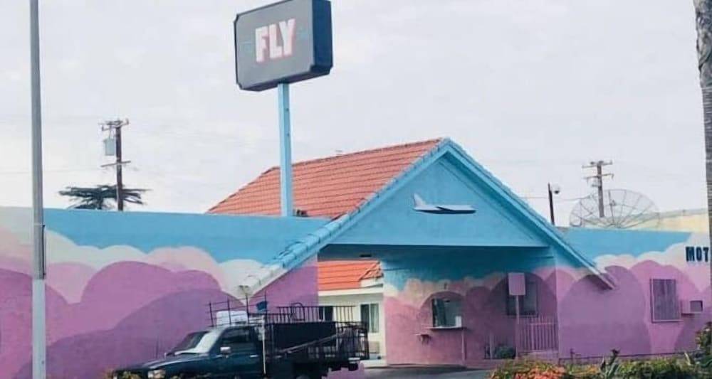 The Fly Inn 1